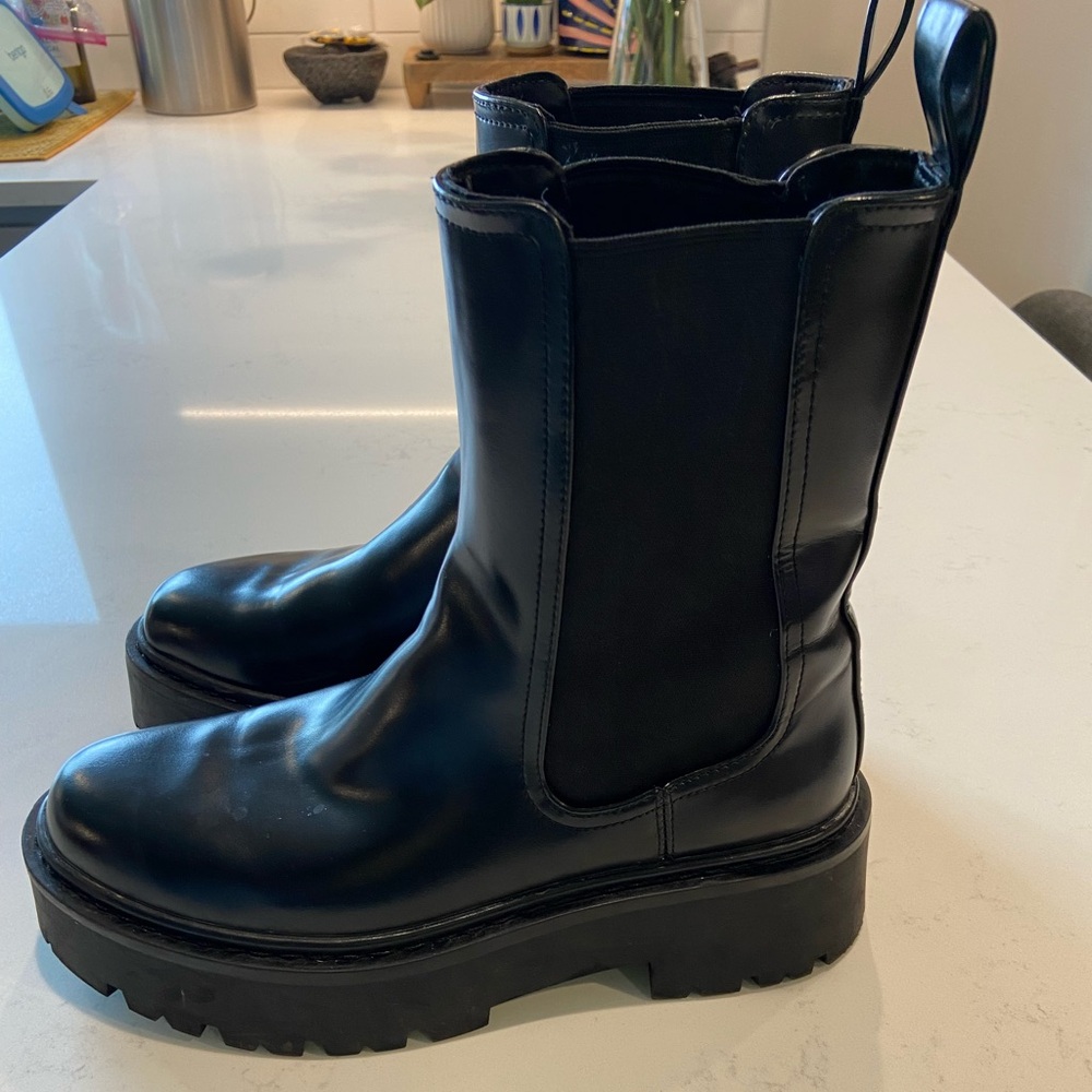 H&M Black Platform Boots